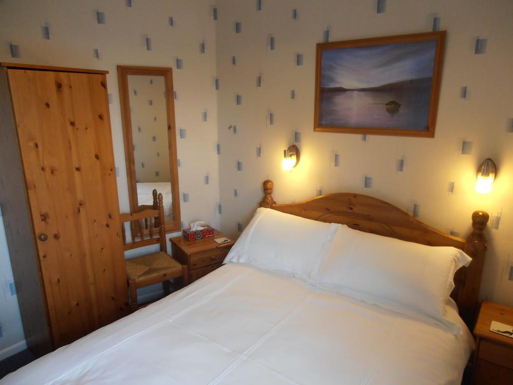 Meadowlea Guest House Okehampton Rum bild
